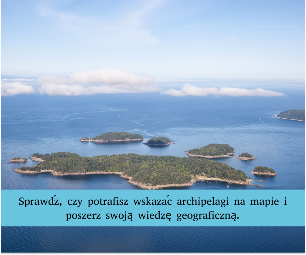 Tropikalny archipelag wysp z atolami i lagunami
